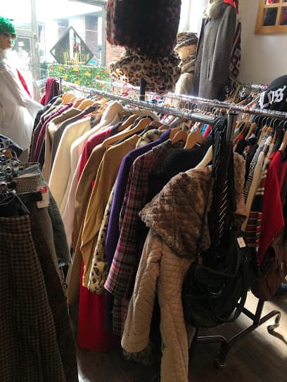 Vintage Retro Antik & Second Hand - thrift Shop